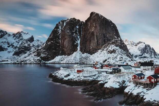 Статья 5 зовёт: Нидерланды решили помочь Гренландии противостоять США