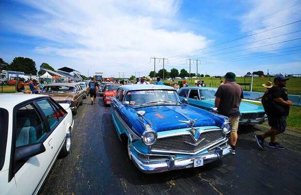 Фестиваль автолюбителей Summernats в Сиднее