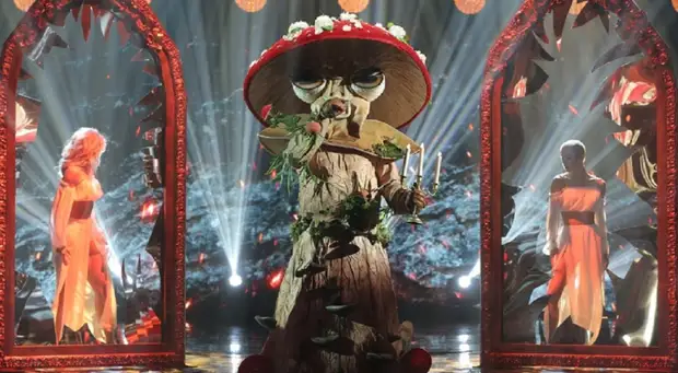 Шоу «Маска» покинул Мухомор: «Я пел песни, которые нигде не мог бы еще исполнить»