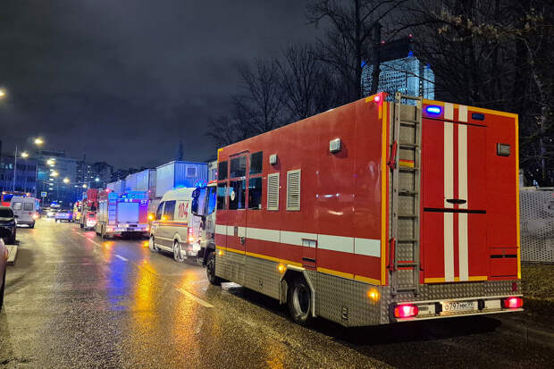 В Москве горит «синодальный дом» постройки 1892 года