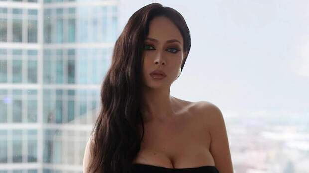 Настасья Самбурская рассказала о ЧП на своём концерте: «Какой-то умник берёт и заливает пульт звукорежиссёра»