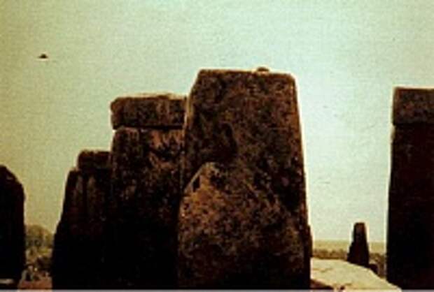 1990  -  Stonehenge, England, UK