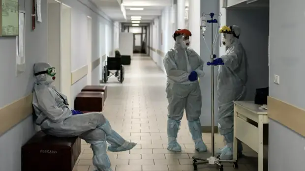 Уровень коллективного иммунитета к коронавирусу в России превысил 61%