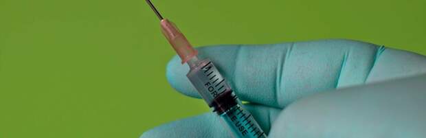 В Казахстане разрешили повторную полную вакцинацию против КВИ