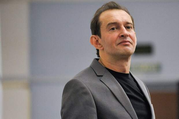 «Сочувствую обоим». Театральные критики — о назначении Хабенского и Кехмана