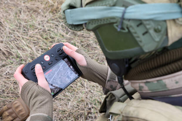 Группа солдат ВСУ дразнила на джипе российских военных и поплатилась за это