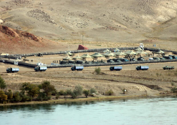 «Нерушимое братство-2024»: Коллективные миротворческие силы ОДКБ осуществили доставку гуманитарных грузов для населения