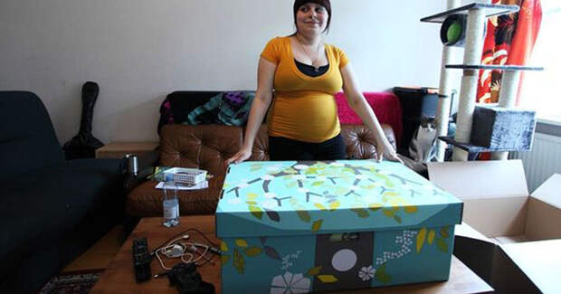 Каждая беременная женщина в Финляндии получает такую коробку. То, что находится в ней, не может не порадовать!