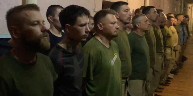 «Ты сиди, сынок, будешь живее»: матери украинских солдат умоляют их оставаться в России любой ценой