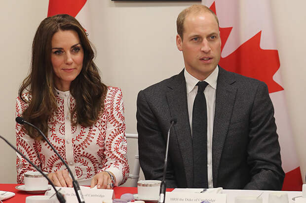 Картинки по запросу Королевская семья блеснула стильными нарядами в Канаде