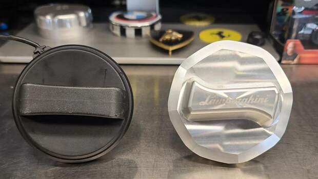 Lamborghini отремонтировали деталью от Ford Focus