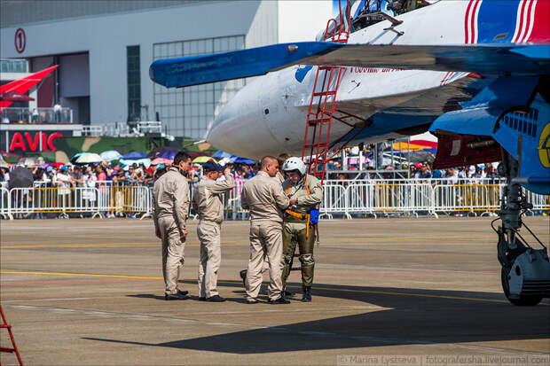 Русские витязи и Стрижи на China Airshow 2016 Русские витязи и Стрижи на China Airshow 2016