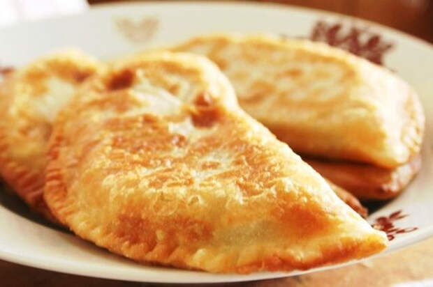 чебуреки с мясом
