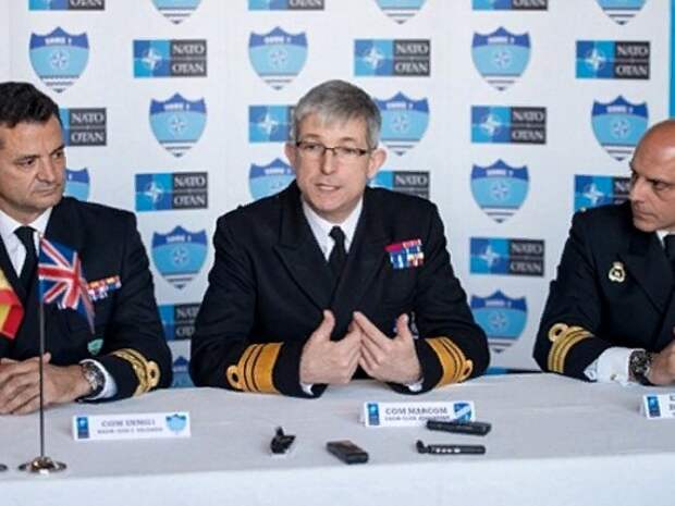 Клайв Джонстон, вице-адмирал, командующий ВМС НАТО. Источник изображения: https://vk.com/denis_siniy