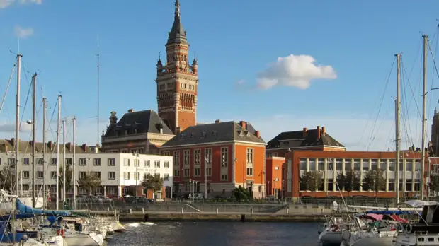 В посольстве рассказали о ситуации с задержанными в порту Дюнкерка россиянами