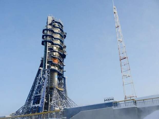 ВКС России успешно запустили ракету-носитель с секретными спутниками