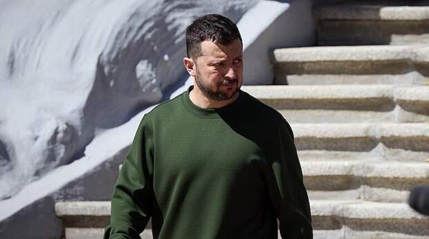 США оставили Зеленского без лицензии на ракеты из-за фиаско в Иране