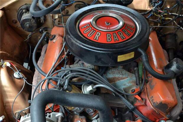 Генерал Ли из фильма Придурки из Хаззарда будет продан на аукционе (5 фото+видео)