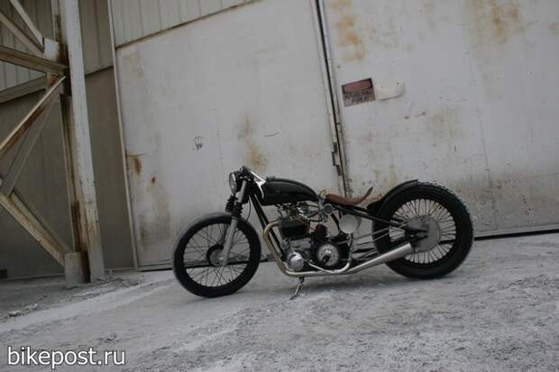 Кастом «Black Bike» на базе BSA A10 1958