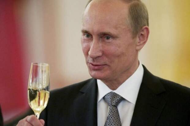 Украинцы обиделись на Путина: Не поздравил Порошенко с Новым годом!