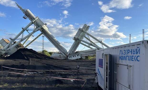 Лазерный демонтаж: как в Кургане бесшумно сложили 40-метровый кран