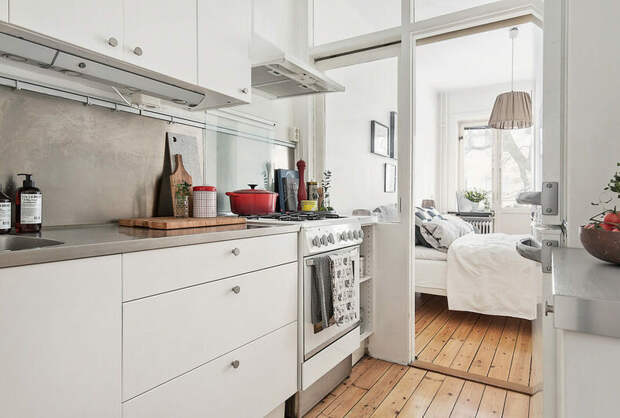 Как выглядит микроквартира-студия 18 кв.м. Спальня и кухня в одной комнате?