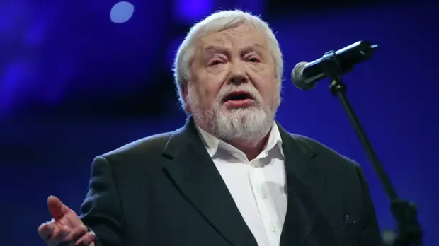 Прощание с режиссёром Сергеем Соловьёвым началось в церкви Иоанна Богослова в Москве