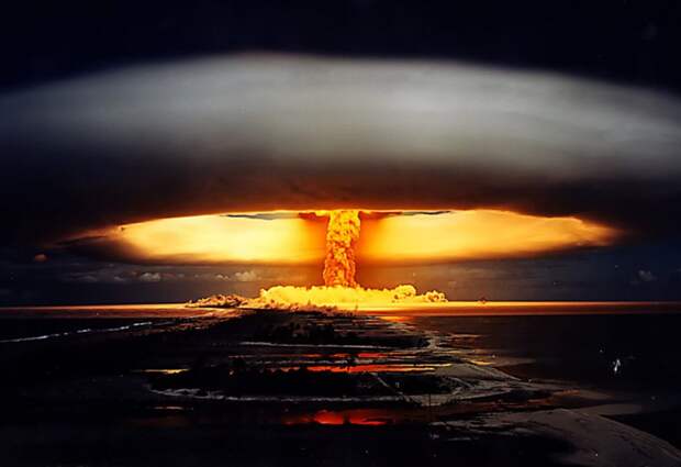 Мир снова на пороге ядерной войны из-за русофобии Запада