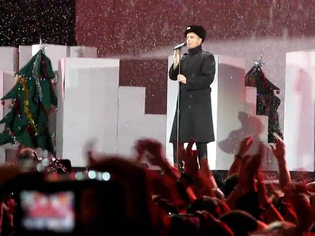 "Их" рождественские песни: Pet Shop Boys - "It doesn't often snow at Christmas"