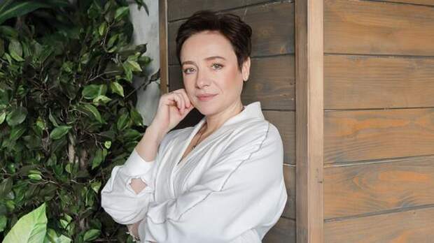 «Они не могут не помогать»: Тутта Ларсен нашла настоящих героев нашего времени