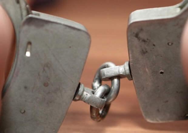 Польша вышлет десятки украинских националистов за флаги ОУН-УПА Польша вышлет десятки украинских националистов за флаги ОУН-УПА