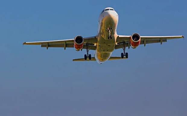 Россиян вывозят с Ближнего Востока на отечественных лайнерах Ту-214