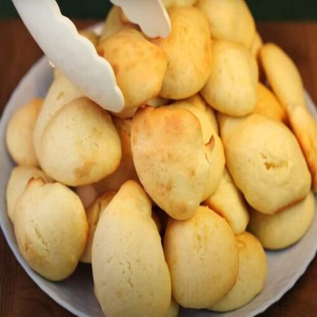 Рецепт необычного домашнего торта со сметанным кремом: готовится максимально просто!