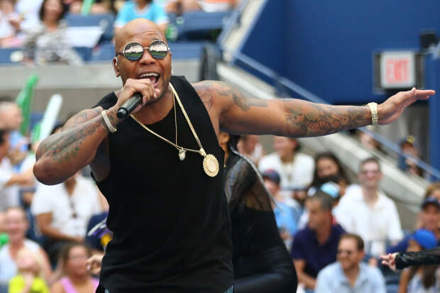 Американский рэпер Flo Rida заключил трехлетний контракт на выступления в России