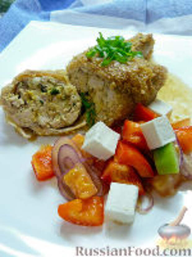 Фото к рецепту: Куриные ножки, фаршированные брынзой и кедровыми орешками