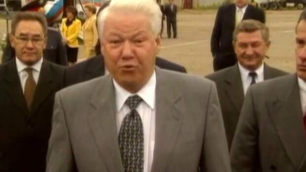Борис Ельцин в 1998 году