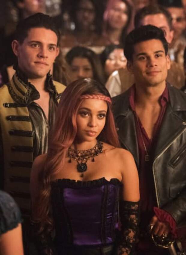 Junior Prom - Riverdale Season 3 Episode 20