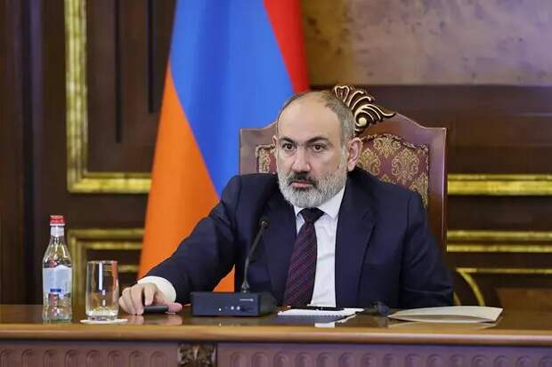 Впервые опубликовано на сайте "Вестник Кавказа" Старший аналитик "Вестника Кавказа", эксперт Российского совета по международным делам Андрей Петров раскрыл причины решения премьер-министра Армении...