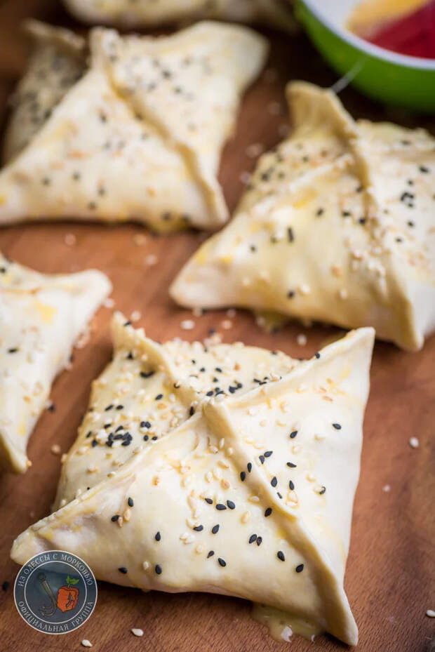 Конверты с курицей и овощами в слоеном тесте Из Одессы с морковью, Кулинария, Еда, Рецепт, Фотография, Длиннопост