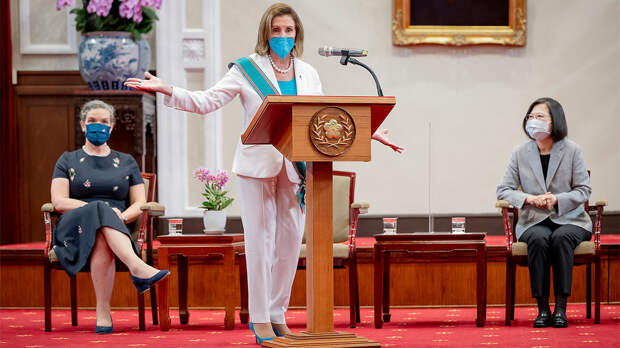 Путин счел "авантюру" с визитом Пелоси на Тайвань тщательно спланированной провокацией