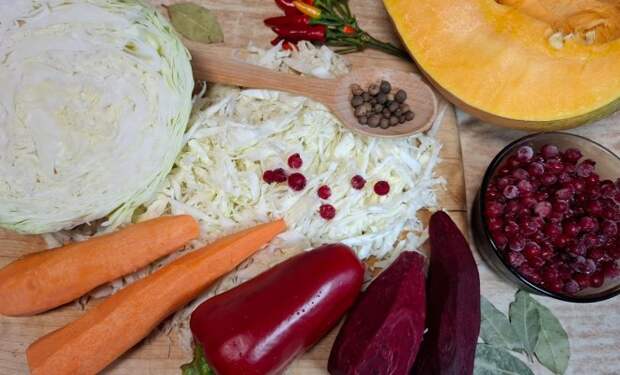 Квашеная капуста – настоящий кладезь витаминов и ферментов