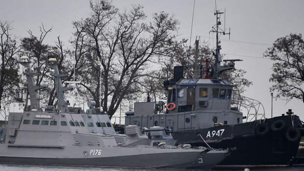 Зеленский назвал сроки восстановления отпущенных кораблей-нарушителей