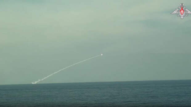 Силами Черноморского флота уничтожены безэкипажный катер и автономный подводный аппарат ВСУ