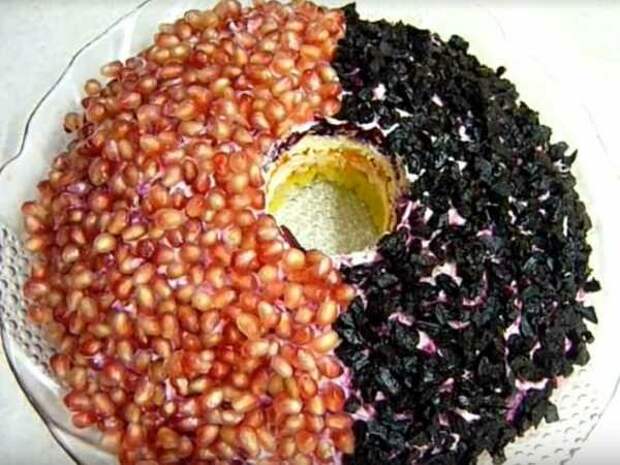 Ещё один рецепт салата "Гранатовый браслет"