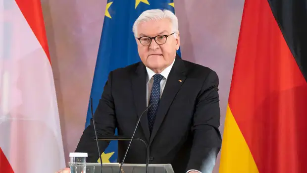 Президент Германии отказался от бала солидарности с Украиной