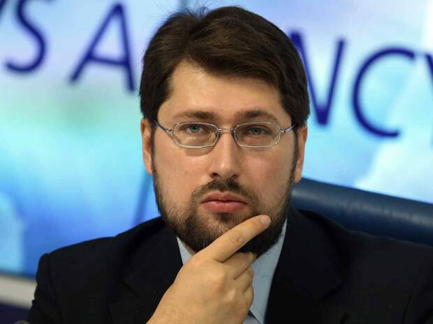 Василий Колташов: Не обязательно увеличивать налоговую нагрузку на низы, которые и так уже заплатили за счет слабого рубля