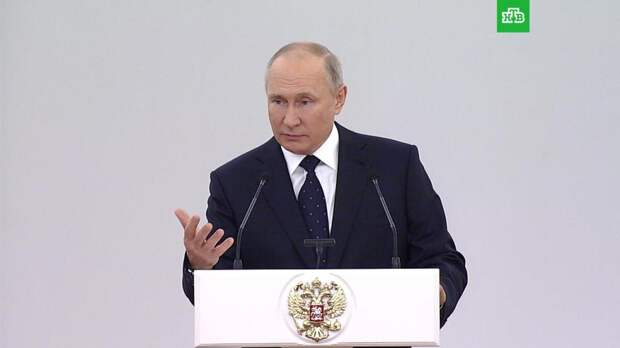 Путин попросил не проводить выборы в Госдуму по образцу 90-х годов