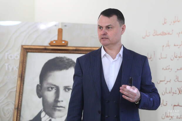 Родственник Тукая Айнур Нуриев провел экскурсию в музее поэта в Казани