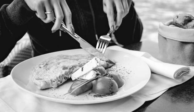 В «Яндекс Лавке» появились горячие завтраки