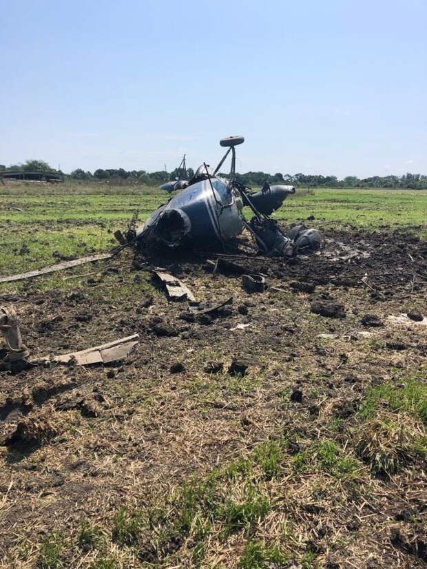 В Тахтамукайском районе Адыгеи вертолет совершил жесткую посадку